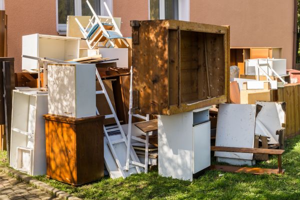Junk Haul Away Service in Hamilton