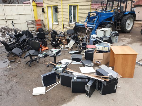 Office Junk Removal in Hamilton