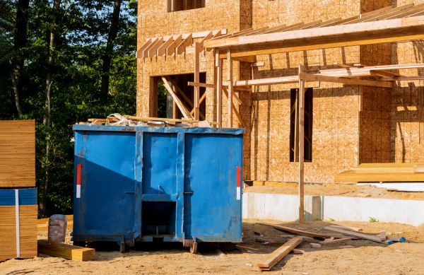 Construction Junk Removal in Hamilton