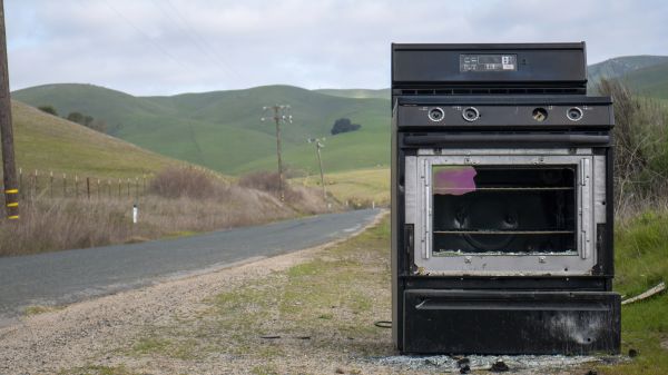 Oven Disposal Service in Hamilton