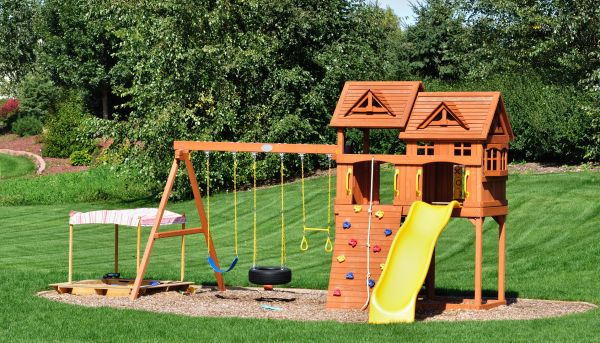 Playset Removal in Hamilton